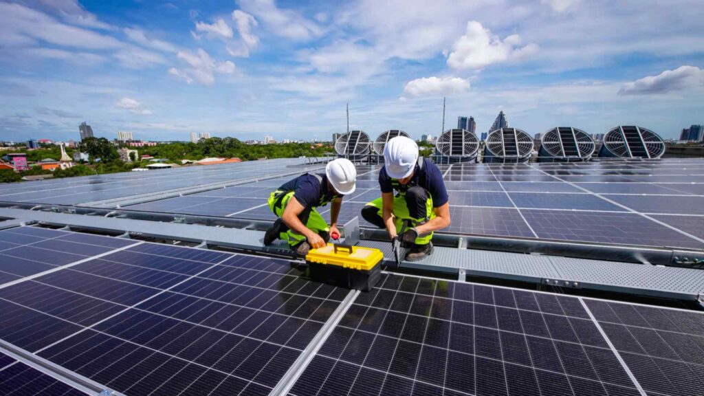 Solar panel maintenance - Charlotte NC